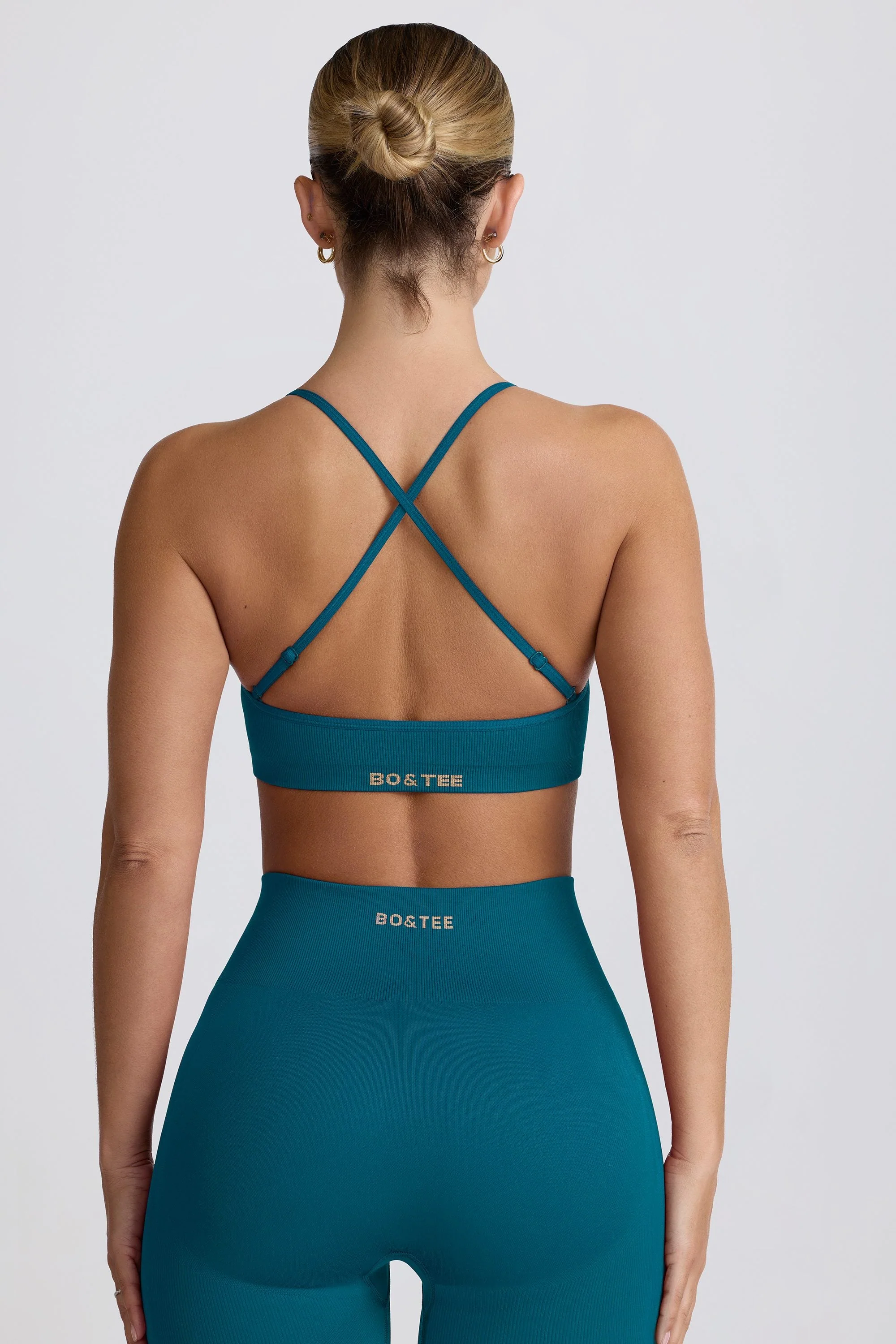 Super Sculpt Seamless Cross-Back Sports Bra in Teal - Image 5