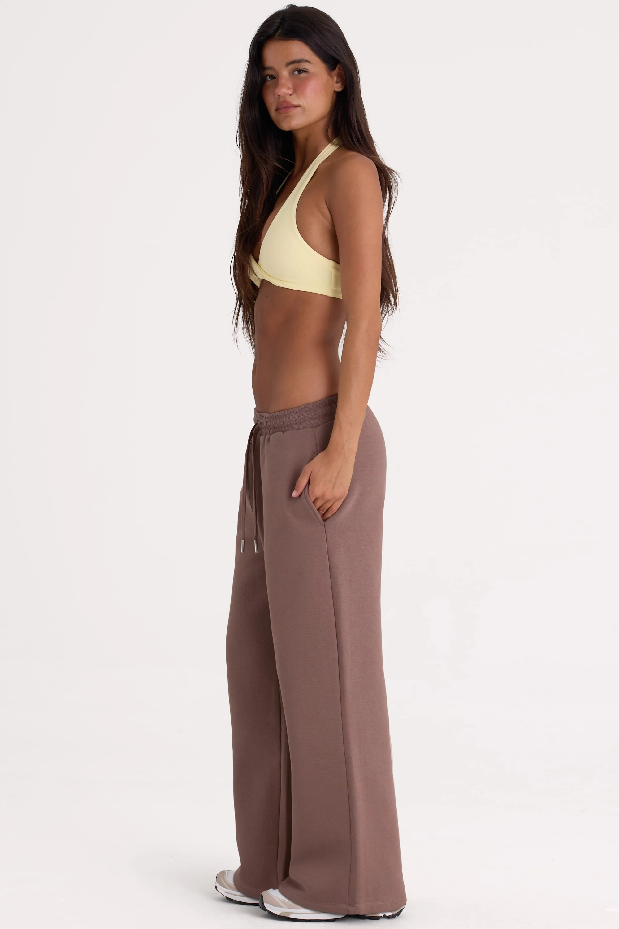Brushed Jersey Wide-Leg Joggers in Cocoa - Image 3